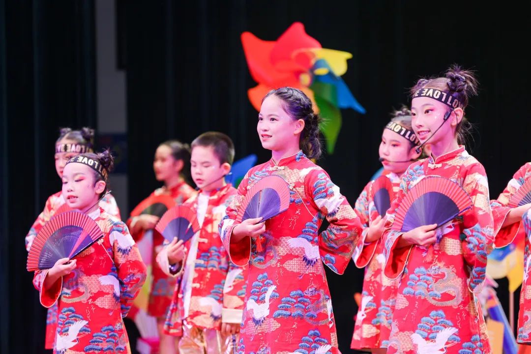 https://mmbiz.qpic.cn/sz_mmbiz_jpg/pJpJQUu1BNzKLGlicUMS6dPukkPFOyQ2GeiblxB1EpvRyVzC8B0WBBwVlAdmlmwcRrTPx2upsm1Zwib7TxQfItCWg/640?wx_fmt=jpeg&from=appmsg