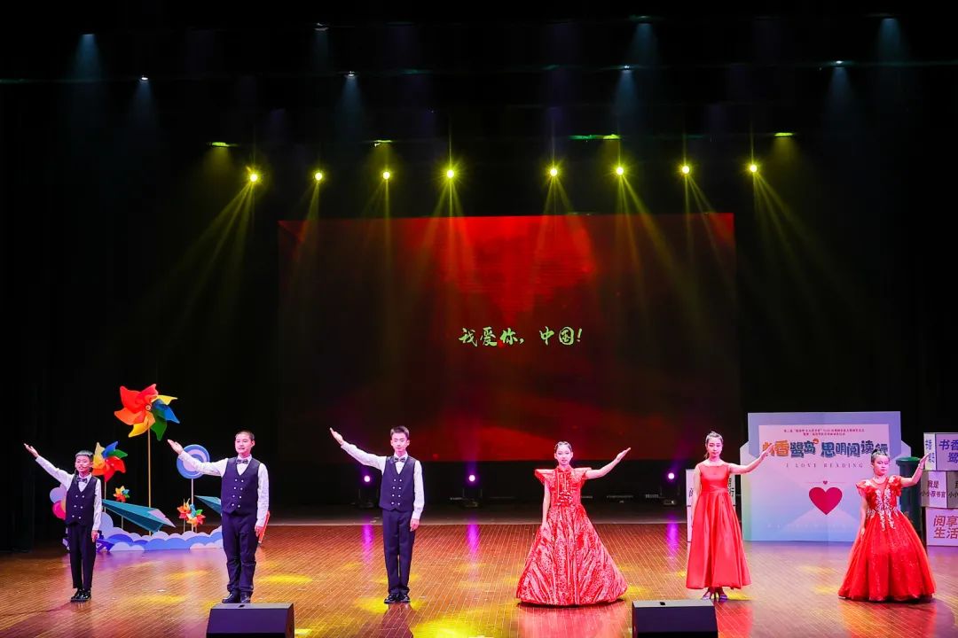 https://mmbiz.qpic.cn/sz_mmbiz_jpg/pJpJQUu1BNzKLGlicUMS6dPukkPFOyQ2G22de9wYK3qn5OsSqY0ltVkS1nibJWeXrxJxoV2ANufuIEcVYuCNtOng/640?wx_fmt=jpeg&from=appmsg